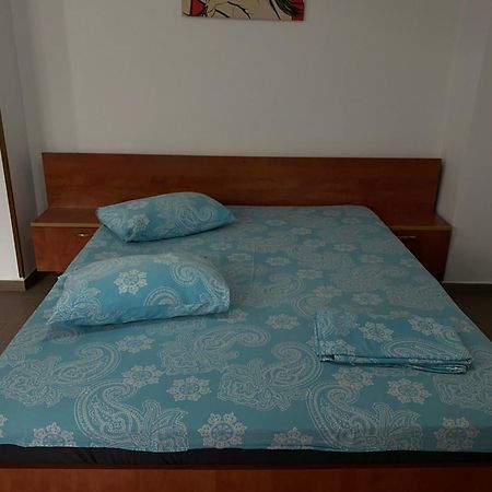 Quiet Garden 1St Floor Βίλα Βουκουρέστι Εξωτερικό φωτογραφία
